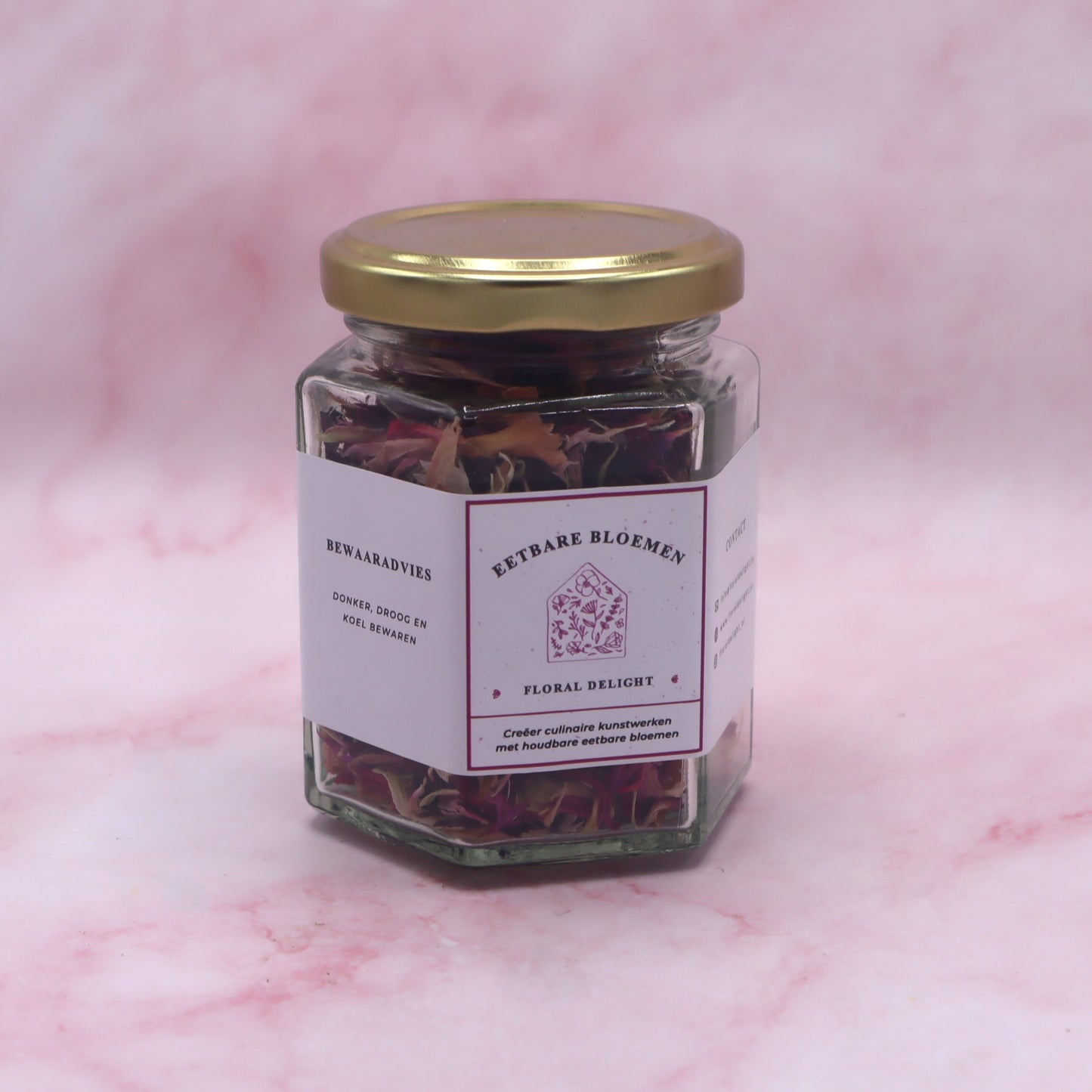 liefdes sprinkle mix gedroogd met blaadjes van de roos, korenbloem, bergamot en anjer. Voor cupcakes, taartjes en bruidstaarten.